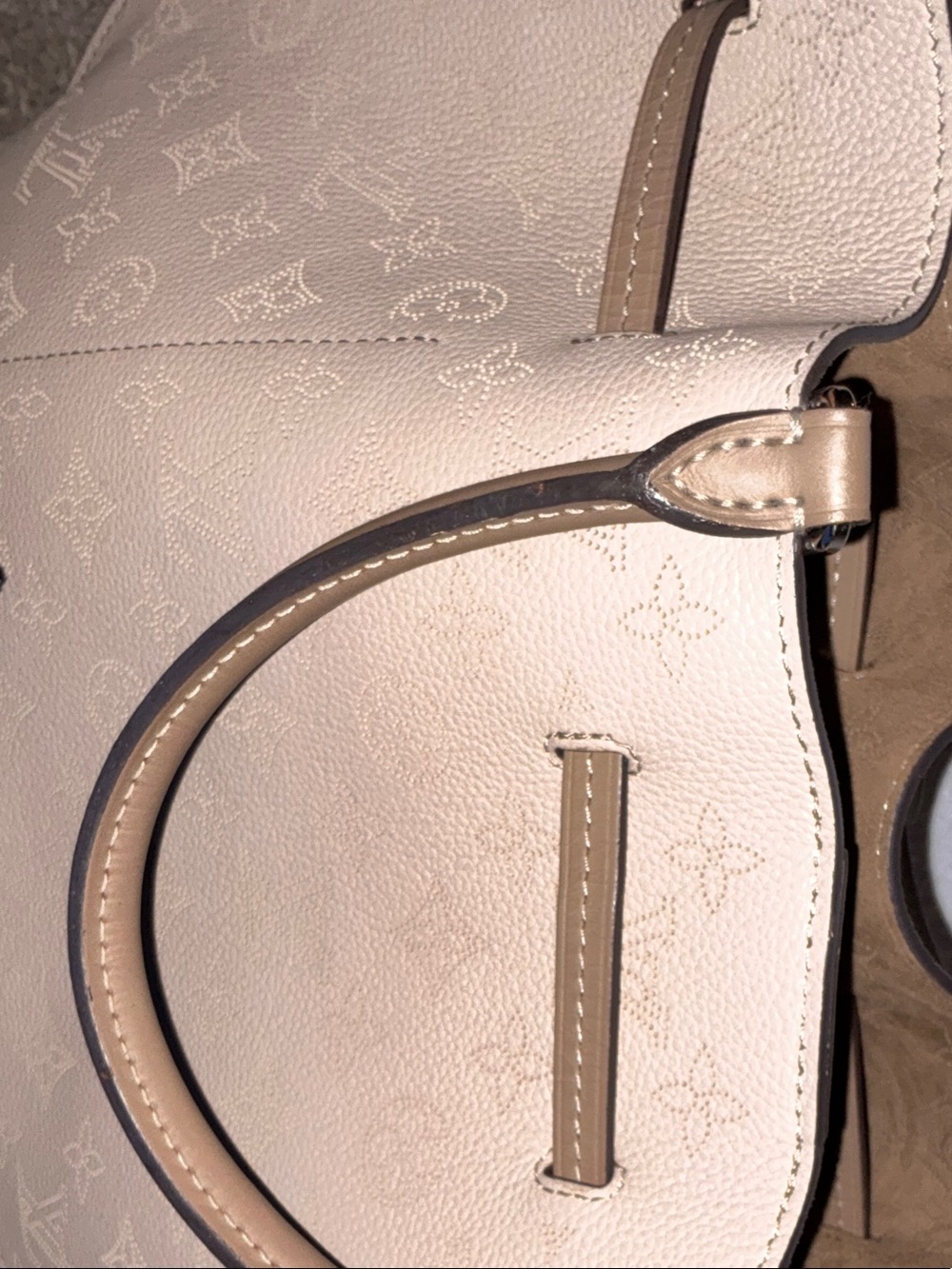 NWOT LOUIS VUITTON W/POUCH AND DUSTY! BOUNDLESS GALET MOHINA PURSE - Picture 9 of 10